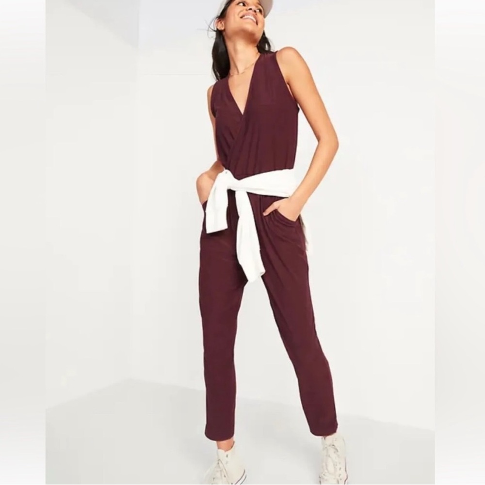 Old Navy Active Breathe on Jumpsuit Maroon Wrap Front Size XXL Pockets